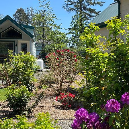 Sheltered Nook On Tillamook Bay Bay City Buitenkant foto