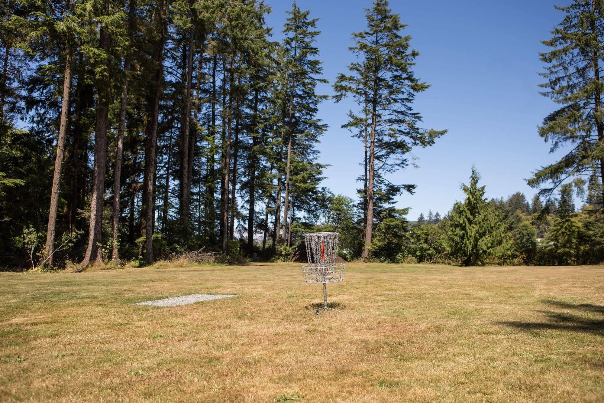 Sheltered Nook On Tillamook Bay Bay City Buitenkant foto